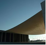 A monumentalidade crítica de Álvaro Siza: Projetos de Renovação Urbana depois da Exposição internacional de Lisboa de 1998
